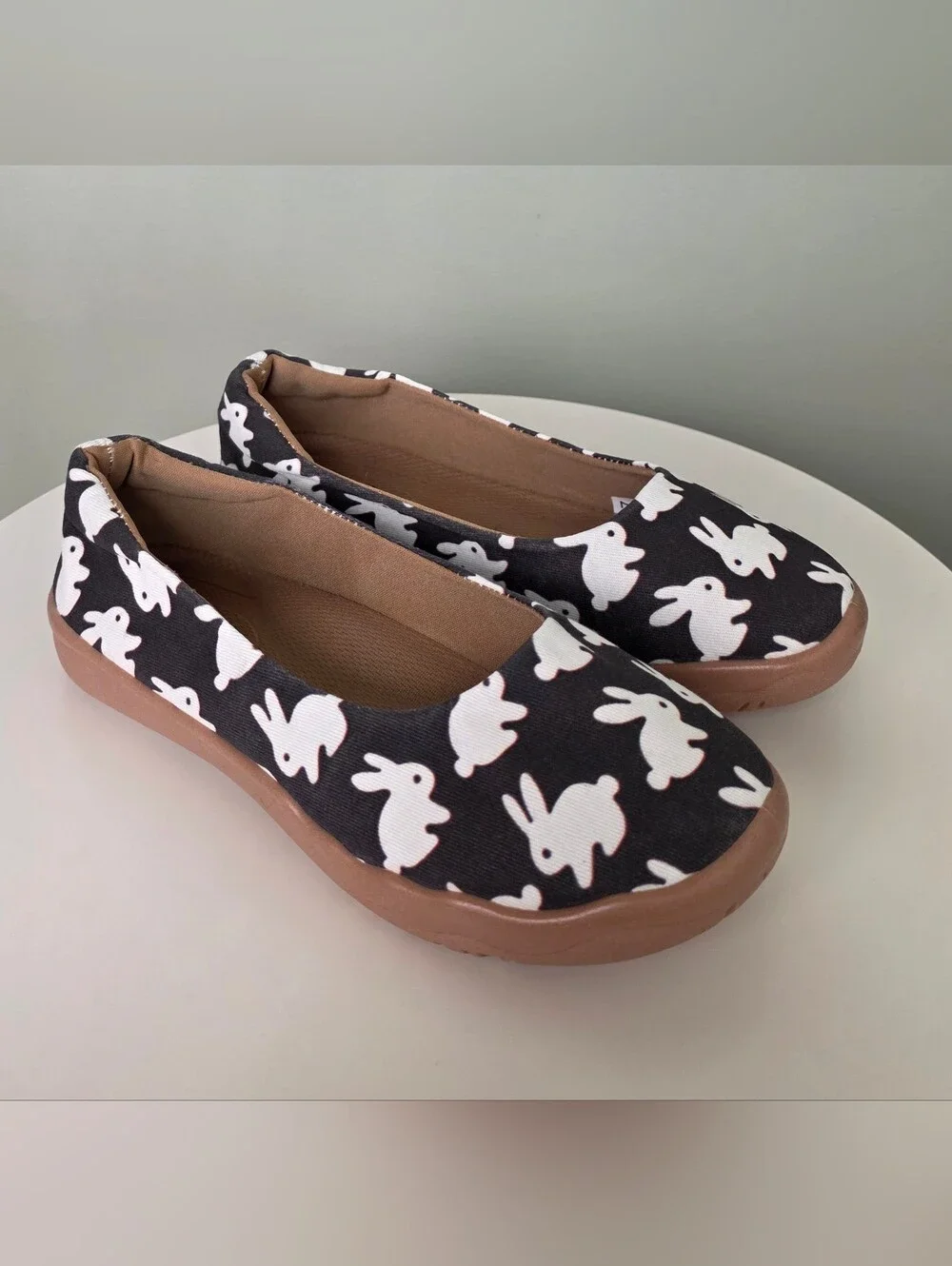 ​Cute Rabbit Bunny Print Slip On Canvas Flat Shoes Black White EU 37 / US 6.5-7